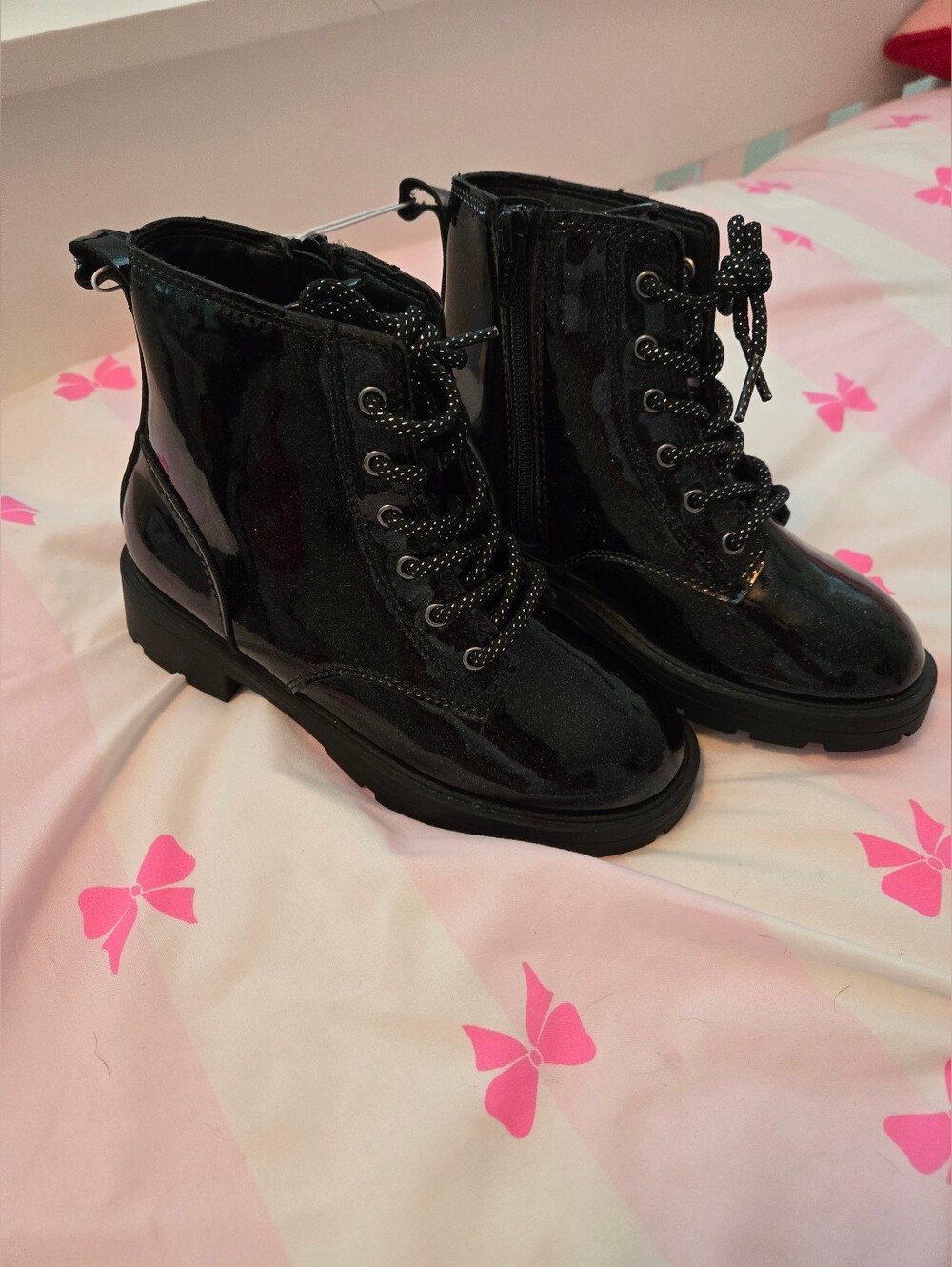 NWT OLD NAVY PATENT LEATHER GIRLS BOOTS